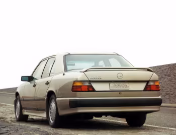 Carat Duchatelet Mercedes-Benz 300 E (W124)