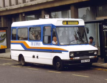 Leyland-DAF 400 Carlyle C2 [UK-spec] (B20F) '1992