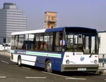 Dennis Dart 9.8SDL3004 Carlyle Dartline C28 [UK-spec] (DP32D) '04.1991