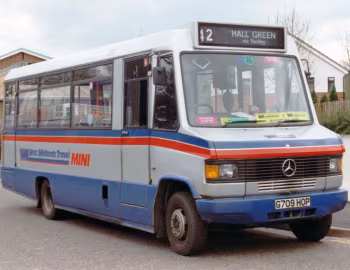 Mercedes-Benz 709 D Carlyle C19 [UK-spec] (B25F) '06–08.1990