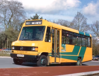 Mercedes-Benz 709 D Carlyle C19 [UK-spec] (B25F) '06–08.1990