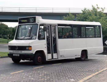 Mercedes-Benz 709 D Carlyle C19 [UK-spec] (B29F) '01.1990–08.1992