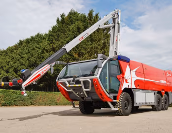 Carmichael Cobra 3 6×6 ARFF '2015–н.ч.