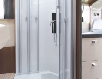 Intérieur 2020–22 Carthago c-compactline l 144 QB '2019–22