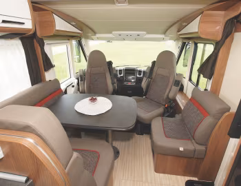 Intérieur 2020–22 Carthago c-compactline l 144 QB '2019–22