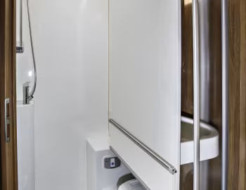 Intérieur 2019 Carthago c-tourer I 141 LE '2018–19