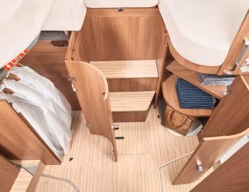 Intérieur 2016–18 Carthago c-tourer I 144 '2015–18