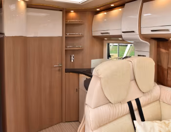 Intérieur 2016–18 Carthago c-tourer I 149 '2015–18