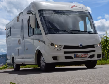 2017 Carthago c-tourer epic I 144 LE '2016–17