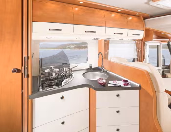 Intérieur 2015 Carthago c-tourer sport I '2014–15