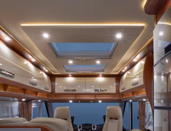 Intérieur 2016–19 Carthago chic s-plus '2015–19