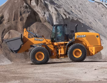 Case 1121F '2011–16