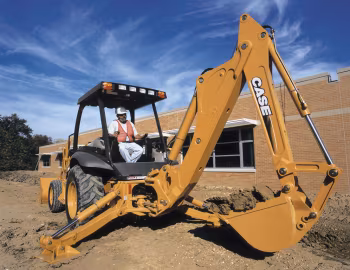 Case 580M