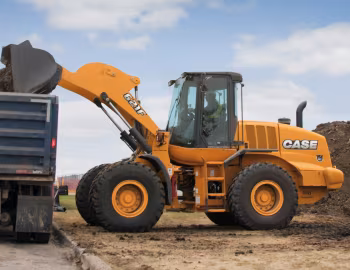 Case 621F '2013–16