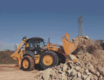 Case 695ST '2011–23