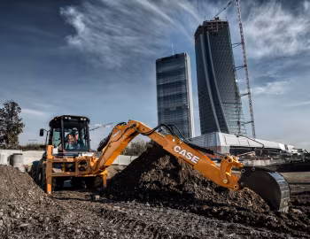 Case 695ST '2011–23