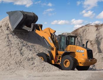 Case 821F '2011–16