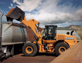 Case 921F '2011–16