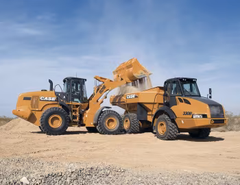 Case 921E, Case 330B
