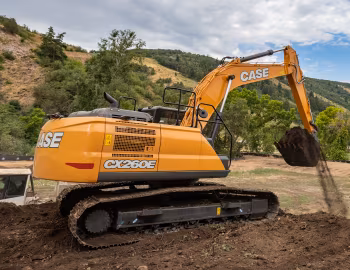 Case CX260E '2022–pr.