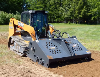 Case TR320 '2011–15