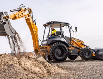 Case Utility Plus '2023–pr.