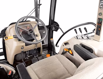 Інтер'єр Case IH Farmall JX [Worldwide] '2013–н.ч.