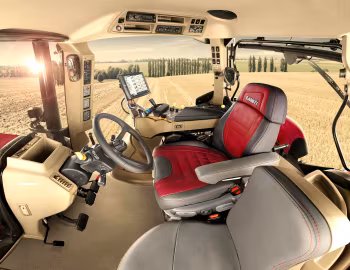 Інтер'єр Case IH Optum 300 '2015–н.ч.