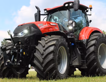 Case IH Optum 300 CVX '2015–н.в.