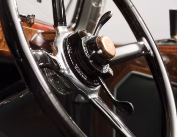 Интерьер Isotta Fraschini Tipo 8A SS Cabriolet by Castagna '1930
