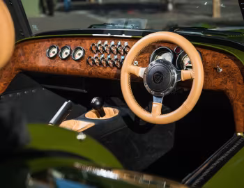 Тарпеда Caterham Seven 420 S "Harrods" [UK-spec] '2016–н.ч.