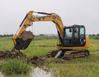 Cat 307E2 '11.2015–????