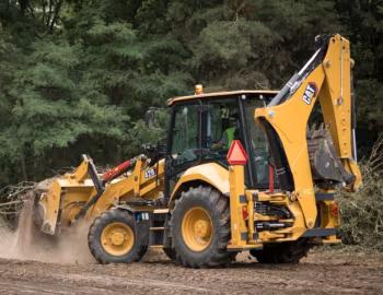 Cat 428 [Worldwide] '05.2020–pr.