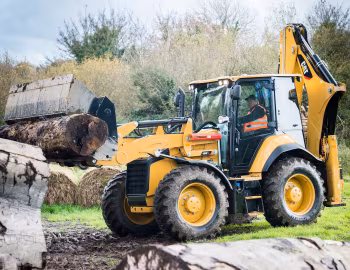 Cat 444F2 '2015–pr.