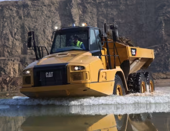 Caterpillar 725C [Worldwide] '2013–17