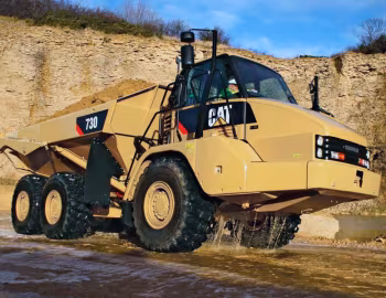 Caterpillar 730 '2001–14