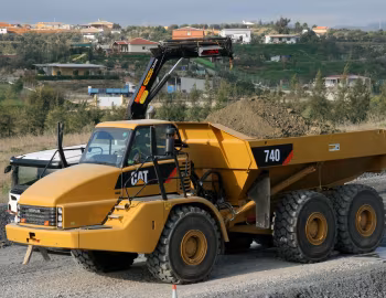 Caterpillar 740 '2001–11