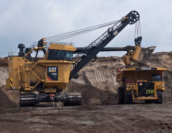 Cat 7495 HF, Caterpillar 700-Series Off-Highway Trucks