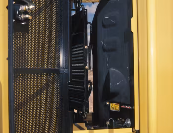 Under The Hood Caterpillar 825H [US-spec] (AZW) '2005–14