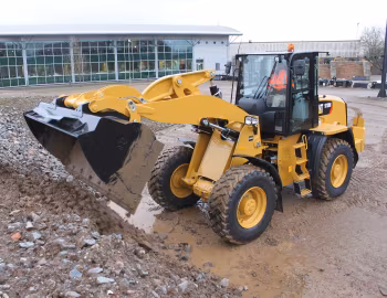 Cat 918M [Worldwide] '2016–20
