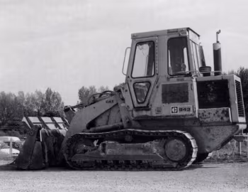 Caterpillar 943 '1980–92