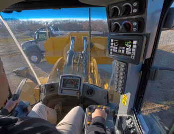 Interior Cat 982M '2014–pr.
