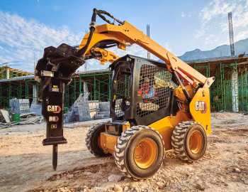 Cat 262D3 [Worldwide] '08.2019–pr.