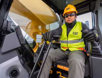 Interior Cat 3101 [China] '2025–pr.