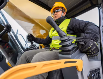 Interior Cat 3101 [China] '2025–pr.