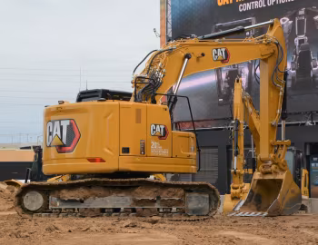 Cat 325 '03.2020–pr.