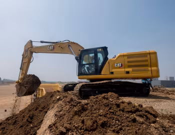 Cat 330 '2020–pr.