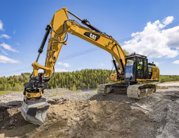 Cat 330F L '2015–18