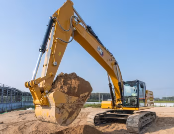 Cat 333 '02.2022–pr.