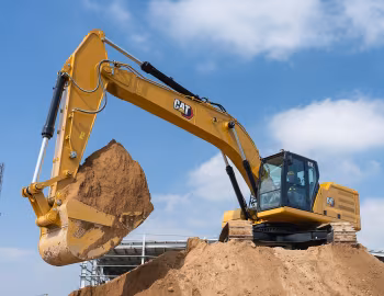 Cat 333 '02.2022–pr.
